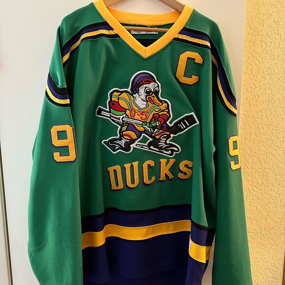 Mighty Ducks Charlie Conway original movie jersey